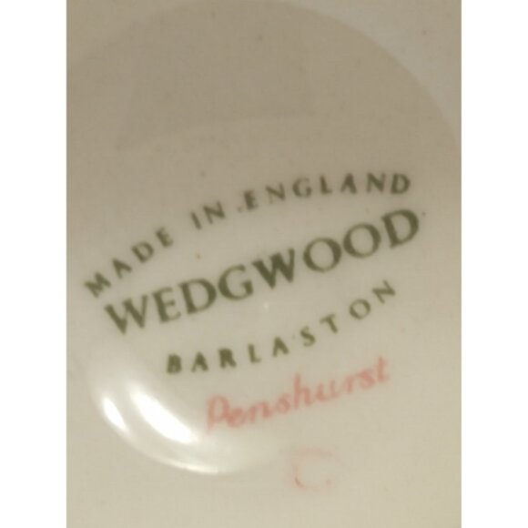 Vintage Wedgwood Bone China Dinner and Tea Items Lot 4 pieces- Penshurst - Picture 16 of 16
